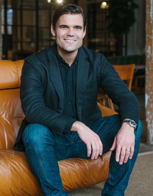 Alex Tapscott